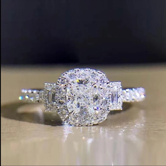 New Beautiful 925 Silver Diamond Engagement Ring - Picture 5 of 6